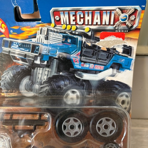 NIB 2001 Hot Wheels Mechanix Custom Hummer Shop Max X Tool Wrench - Picture 2 of 10